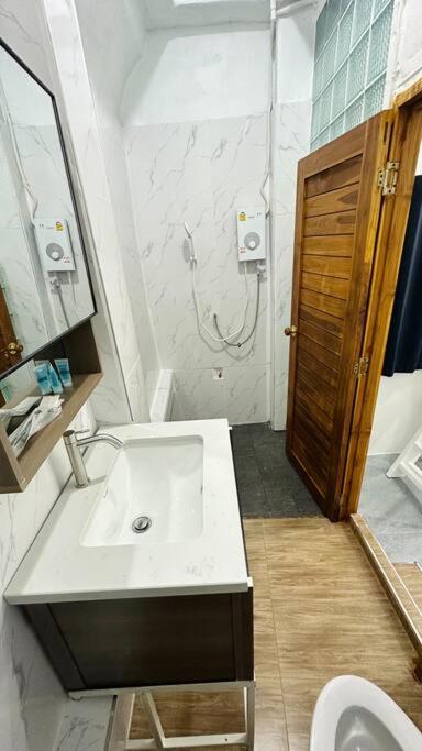 Megun 10 Duplex Leilighet Bangkok Eksteriør bilde
